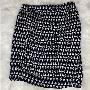 Sleeveless bando top